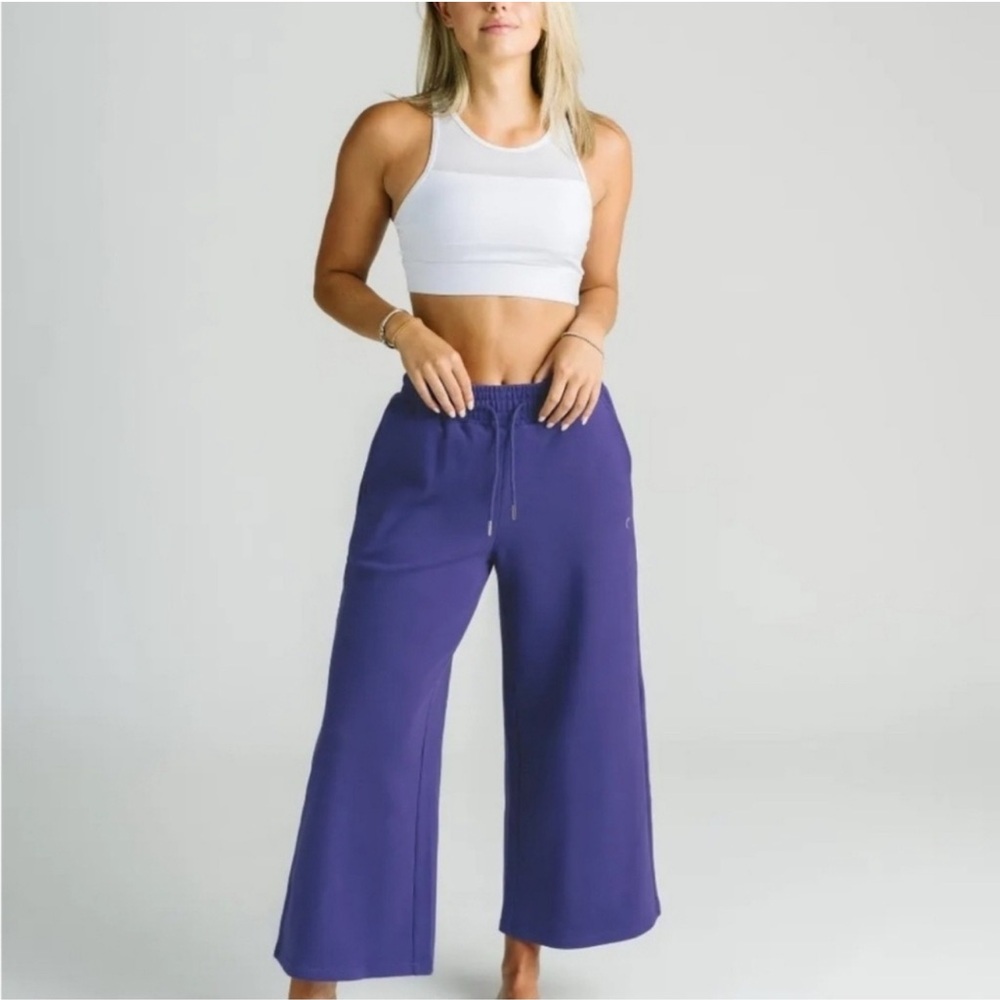 EUC Zyia Twilight Retreat Wide Leg Joggers 26"